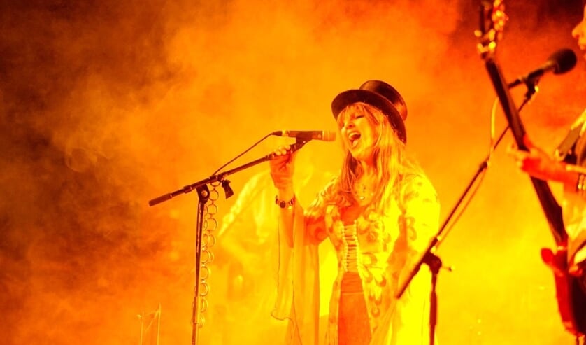 De band Mirage evenaart de muziek van Fleetwood Mac.