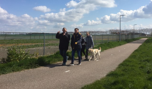 De dappere stappers zijn zojuist Abbenes gepasseerd.