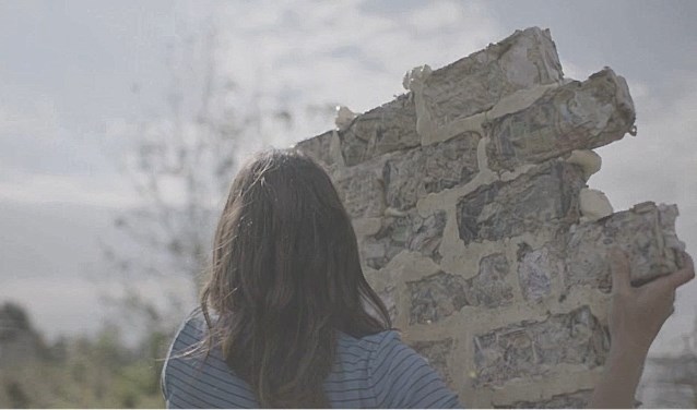 Marisca Voskamp-Van Noord, Today I'll stay Home (2019), film still.