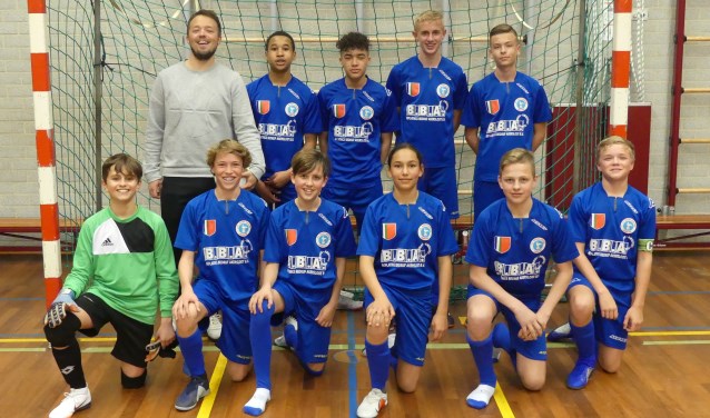 De trotse mannen van Kondo onder 15.