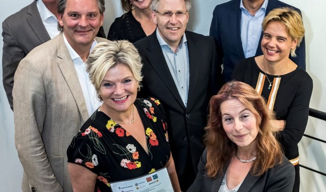 De betreffende partijen ondertekenden de samenwerkingsovereenkomst.