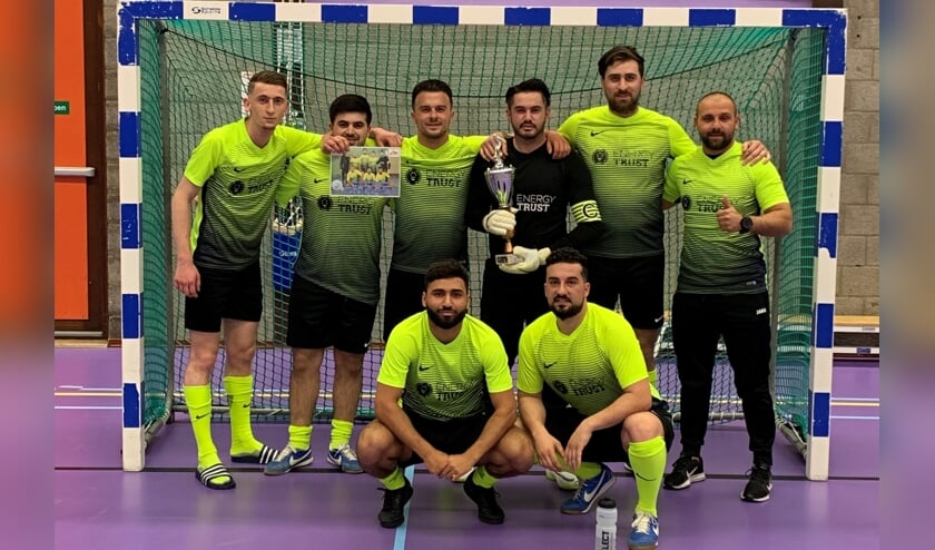 Team Energy Trust is kampioen in de Deza Kozijnen-cup.