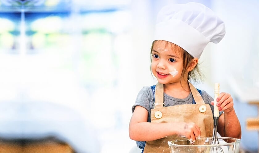 Kleine 'koekiemonsters' bakken voor het goede doel.