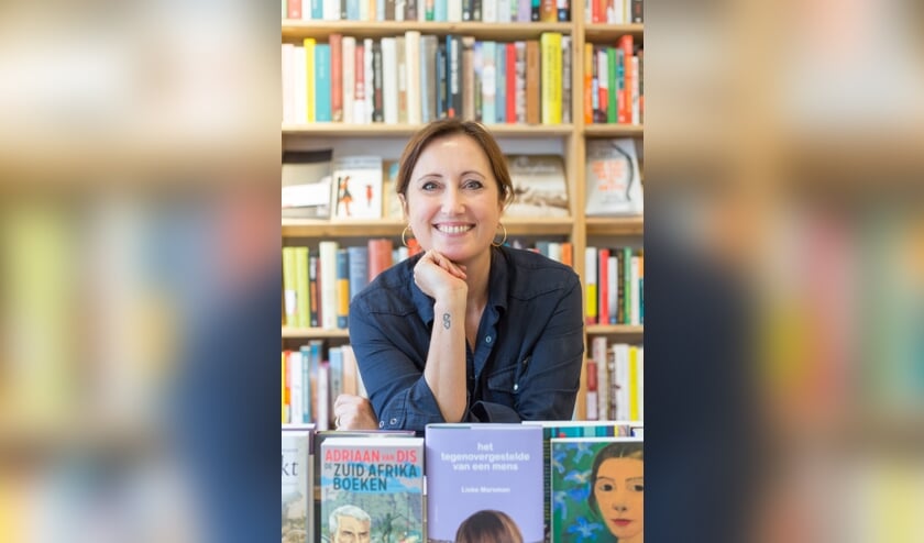 Stefanie Schulte en haar partner Henk nemen per 1 juli aanstaande Het Leesteken over van Wouter van Waardt