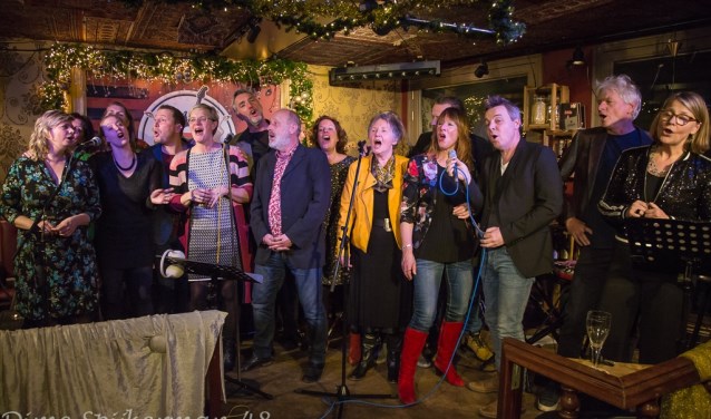 Café Chantant geeft zondag 2 juni het laatste optreden van dit seizoen, samen met de nieuwe pianiste Nicky ten Bosch.