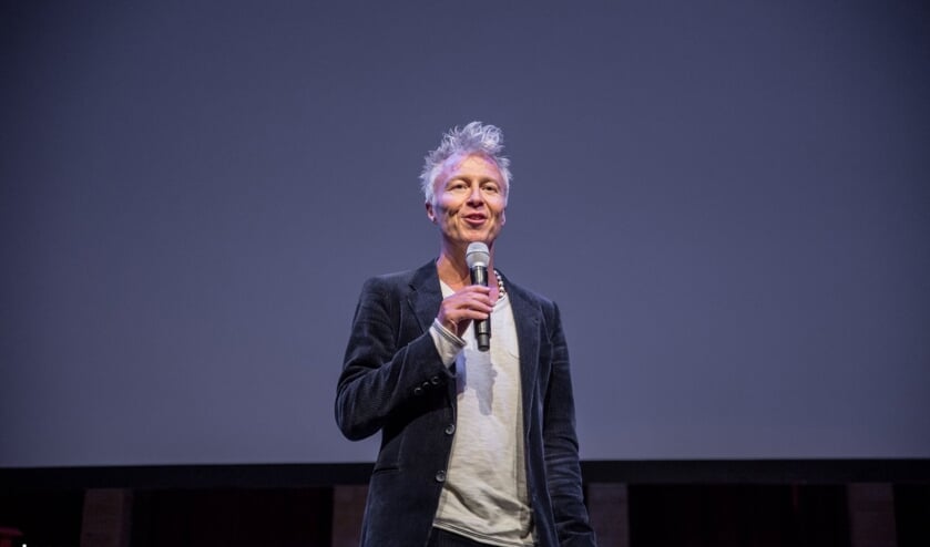 De bekende meditatieleraar Tijn Touber.