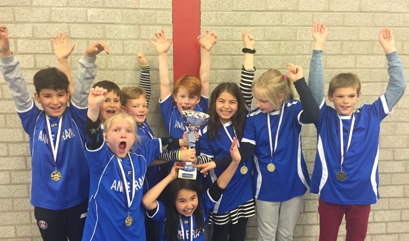 De trotse winnaartjes van Basisschool Anne Frank.