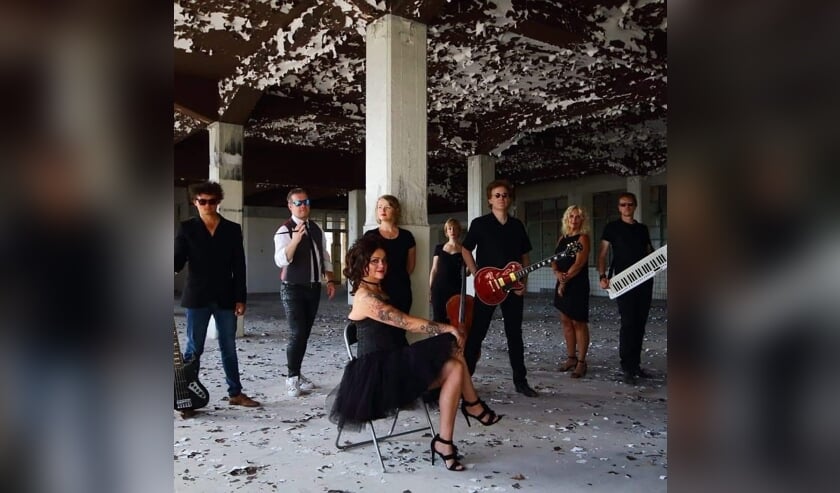 Om 15:00 uur speelt de band Rachel.