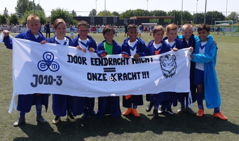 De winnaartjes van DEM JO10-3.