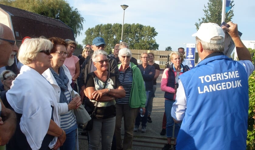 Er zijn er weer veel verrassende dingen te ontdekken tijdens deze gemakkelijk te volgen wandeling.