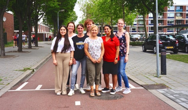 Brugfunctionarissen aan de slag om onderwijsachterstanden tegen te gaan.