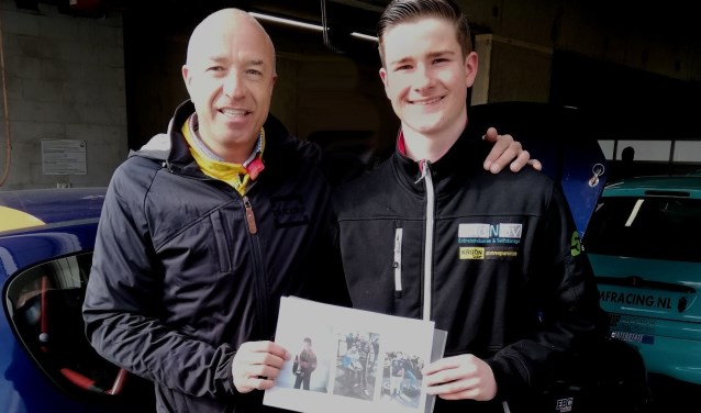 Uiteindelijk wil Calvin (r) in de autosport excelleren in een toerwagen net als zijn voorbeeld Tom Coronel.