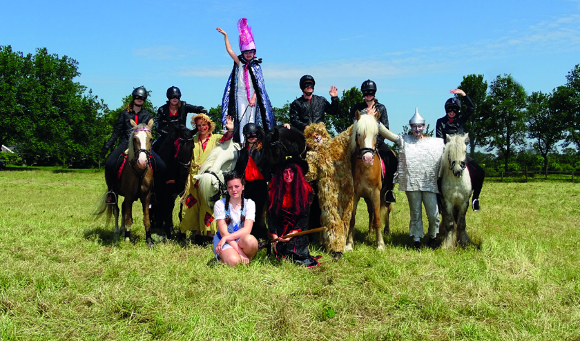 Het is alweer de zevende keer dat Manege Warnaar een grote show presenteert op Landbouwshow Opmeer.
