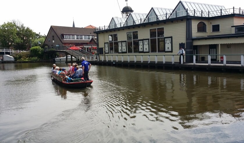 Foto onderschrift: Een gezellige tocht via Rijk der Duizend Eilanden naar wijndomein De Koen