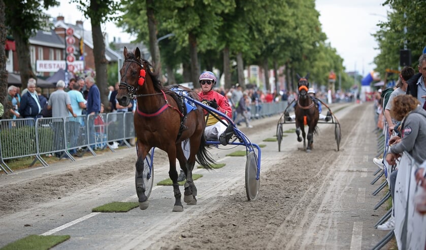 Kortebaandraverij op de Kruisweg.