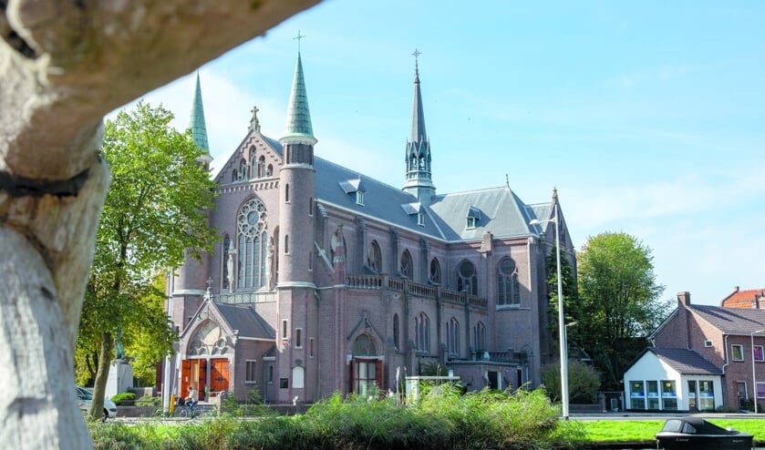 Kerken hebben het moeilijk en krijgen soms een woonfunctie, zoals hier in de Sint Josephkerk.