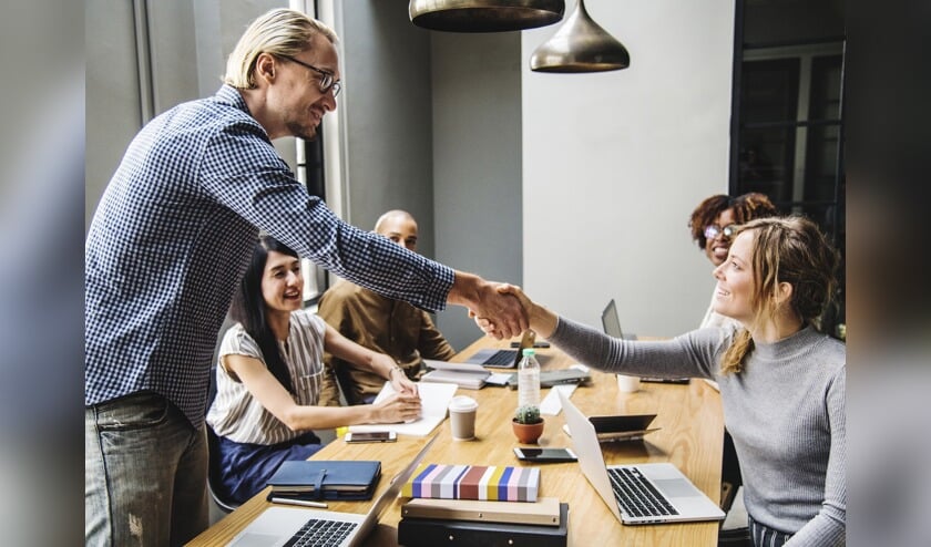 Door met elkaar te sparren, kan de stap naar (nieuw) werk makkelijker worden.