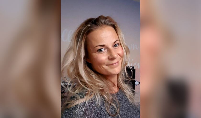 Manon IJfs te gast in het programma 'Met de deur open.'