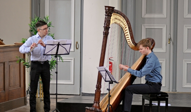 <p>De Wormerveerse conservatoriumstudent Damiano Rizzato geeft samen met harpist Joost Willemze een concert in Wormerveerse Vermaning. </p>