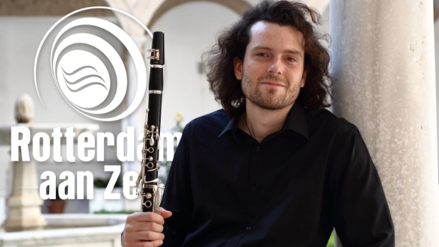  klarinettist en saxofonist Simon Redshaw. 