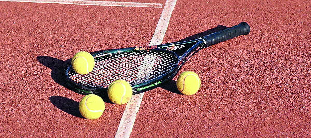 Doe ook mee met het Radboud Vermeulen schildersbedrijf dubbeltoernooi. Inschrijven kan via de website van de tennisclub. (Foto: Shutterstock)