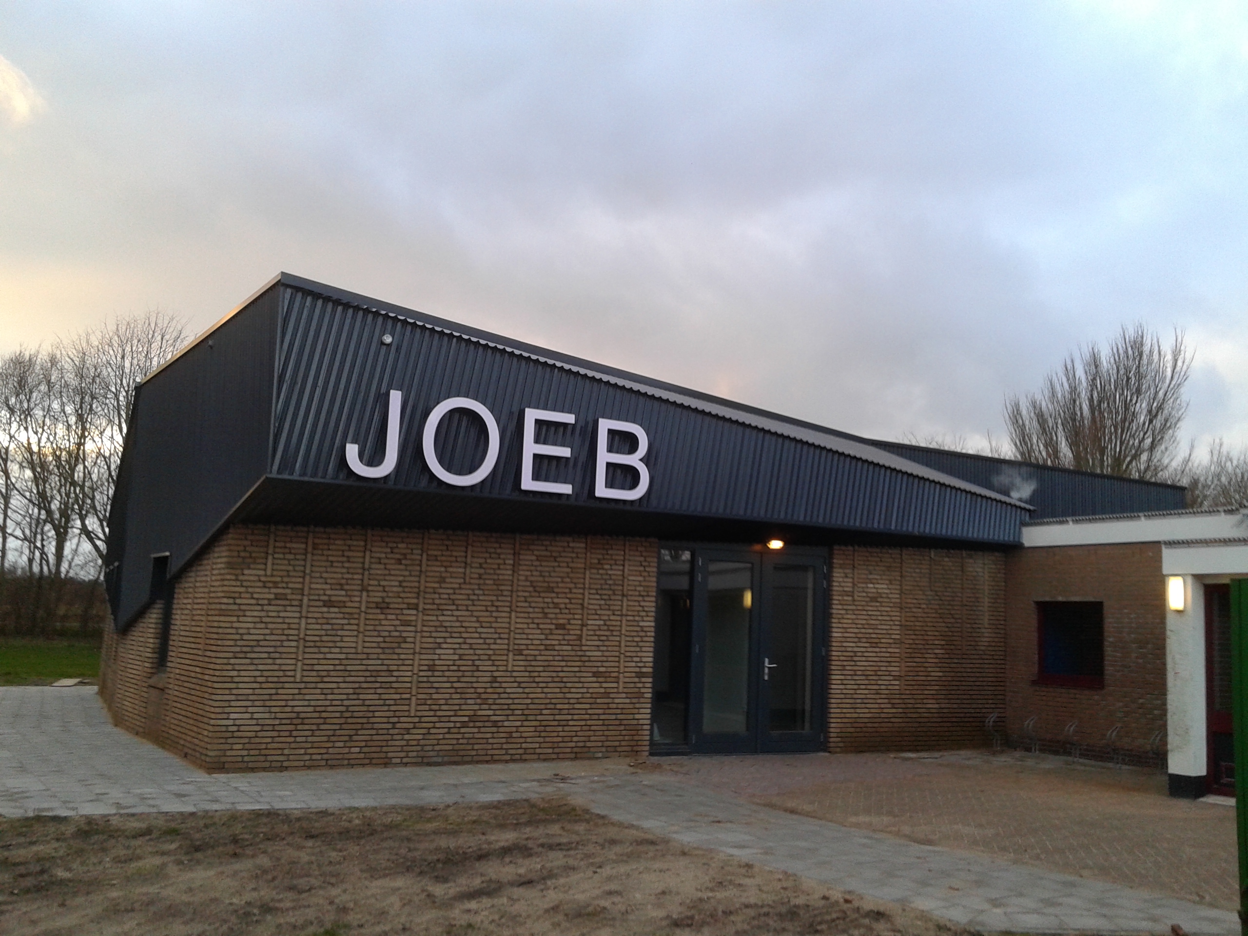 Het nieuwe jeugdhonk van JOEB. (Foto: Fred Valkering)