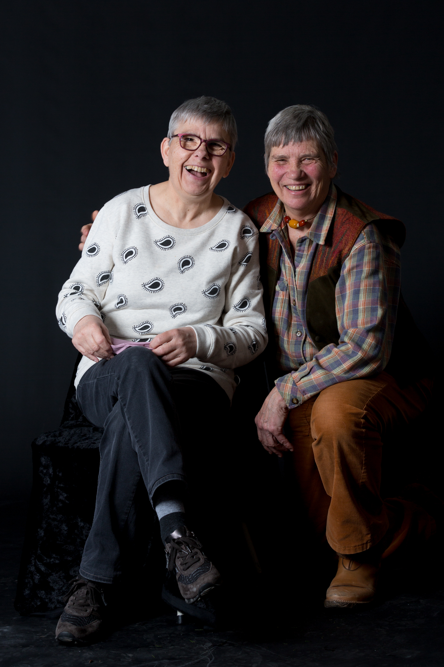 Djoekie en Anneke. (Foto: Marjolein Moens)