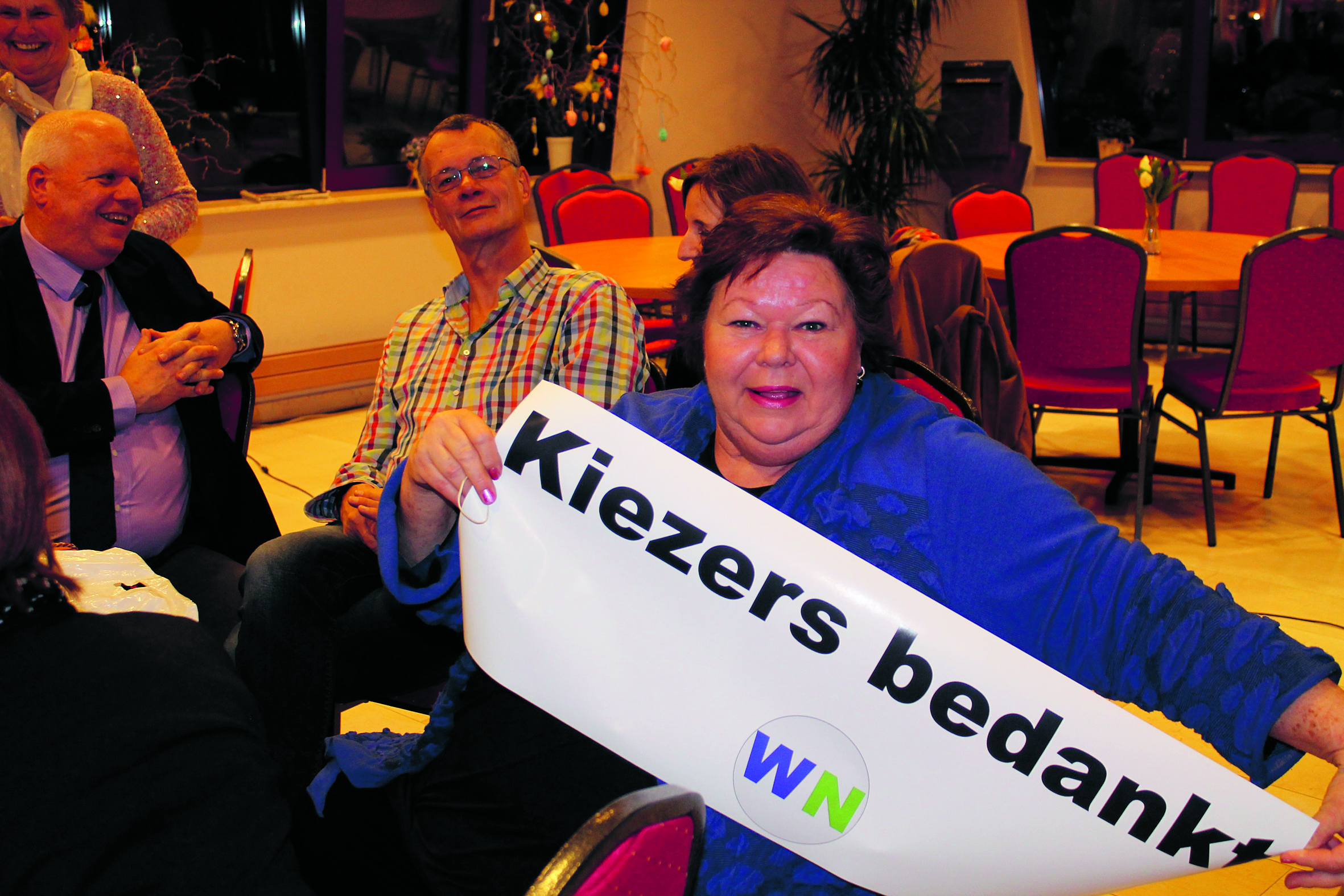 Yvonne Gras-Hogerwerf bedankt kiezers. (Foto: SZ/Rodi Media)