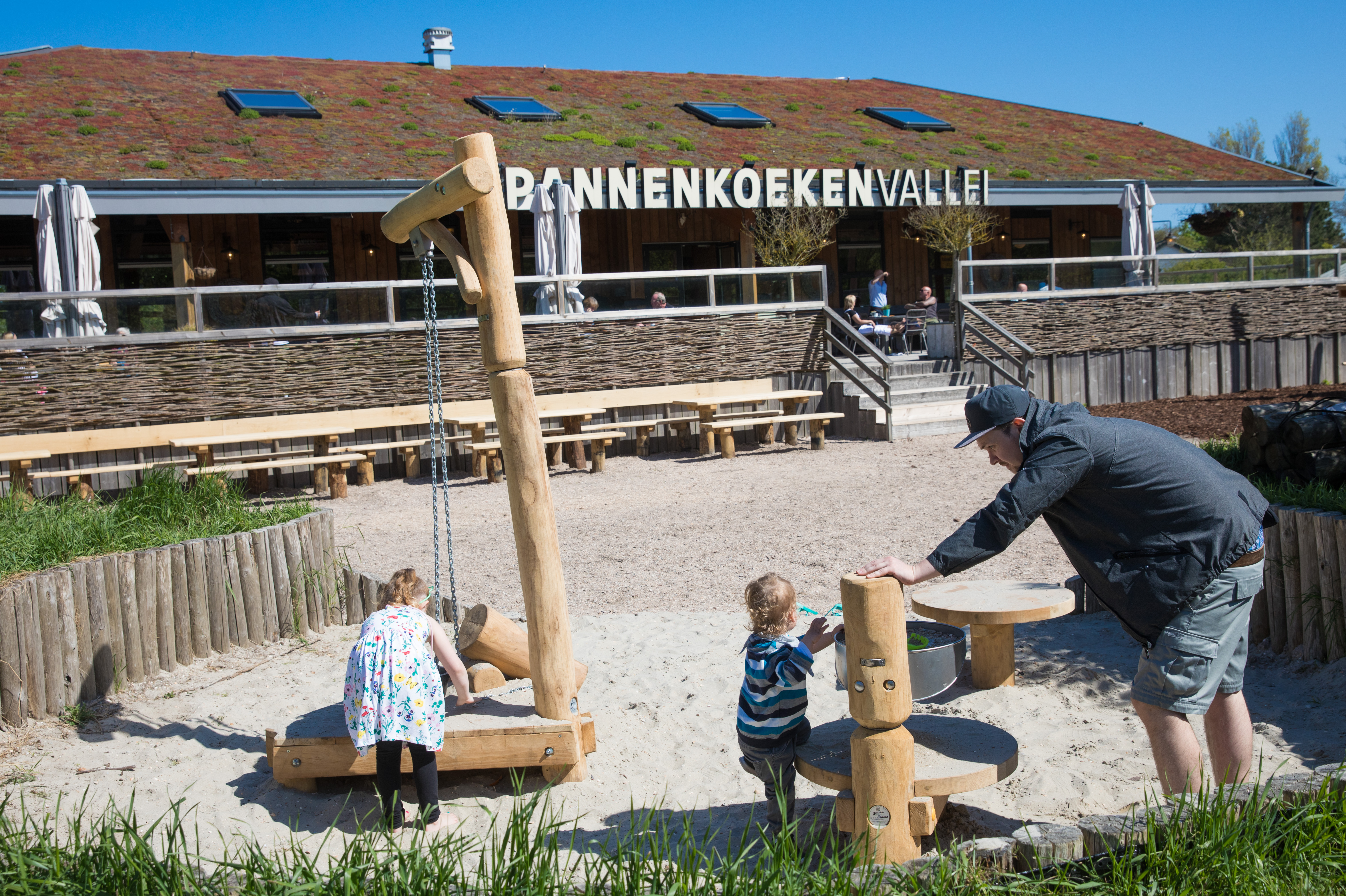 Een uitdagend klimtoestel voor kinderen van 4 tot 12 jaar. (Foto: Vincent de Vries / RM)
