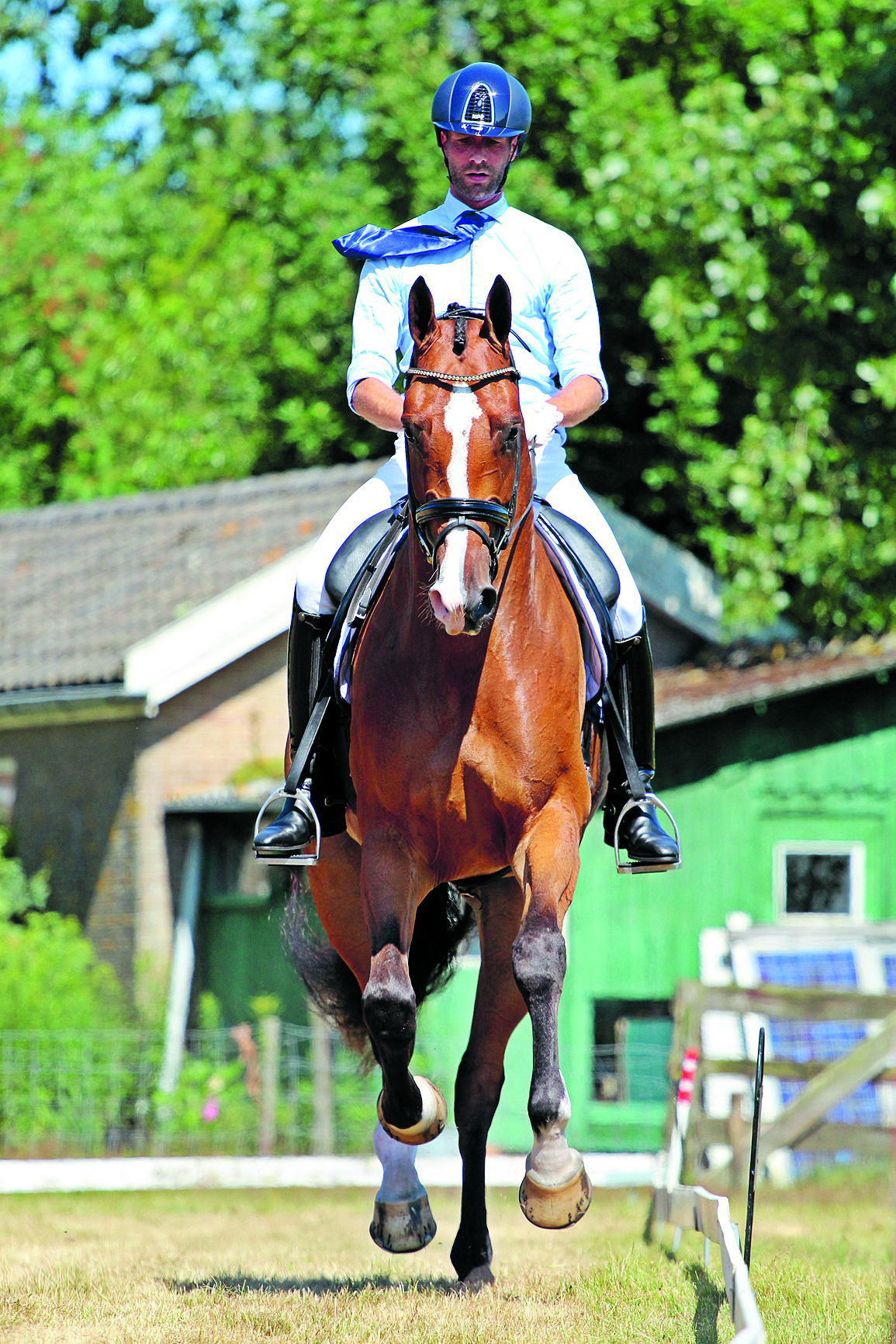 Bartjan van Weert van de Kennemerruiters, met Happynez. (Foto: aangeleverd)