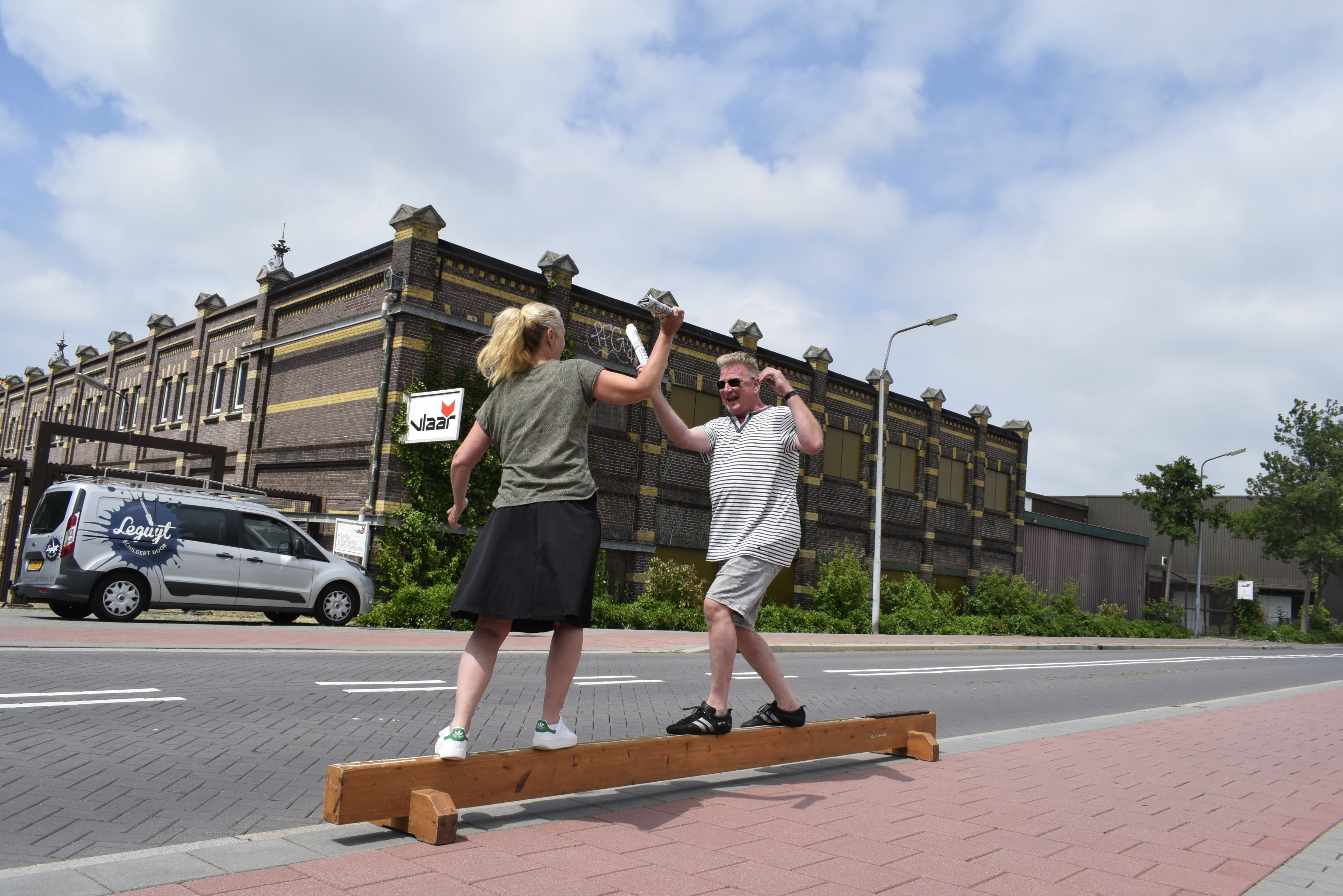 Redacteur Zaanstreek op Zondag in een duel met Henk Leguijt. (Foto: Tineke Alberts)