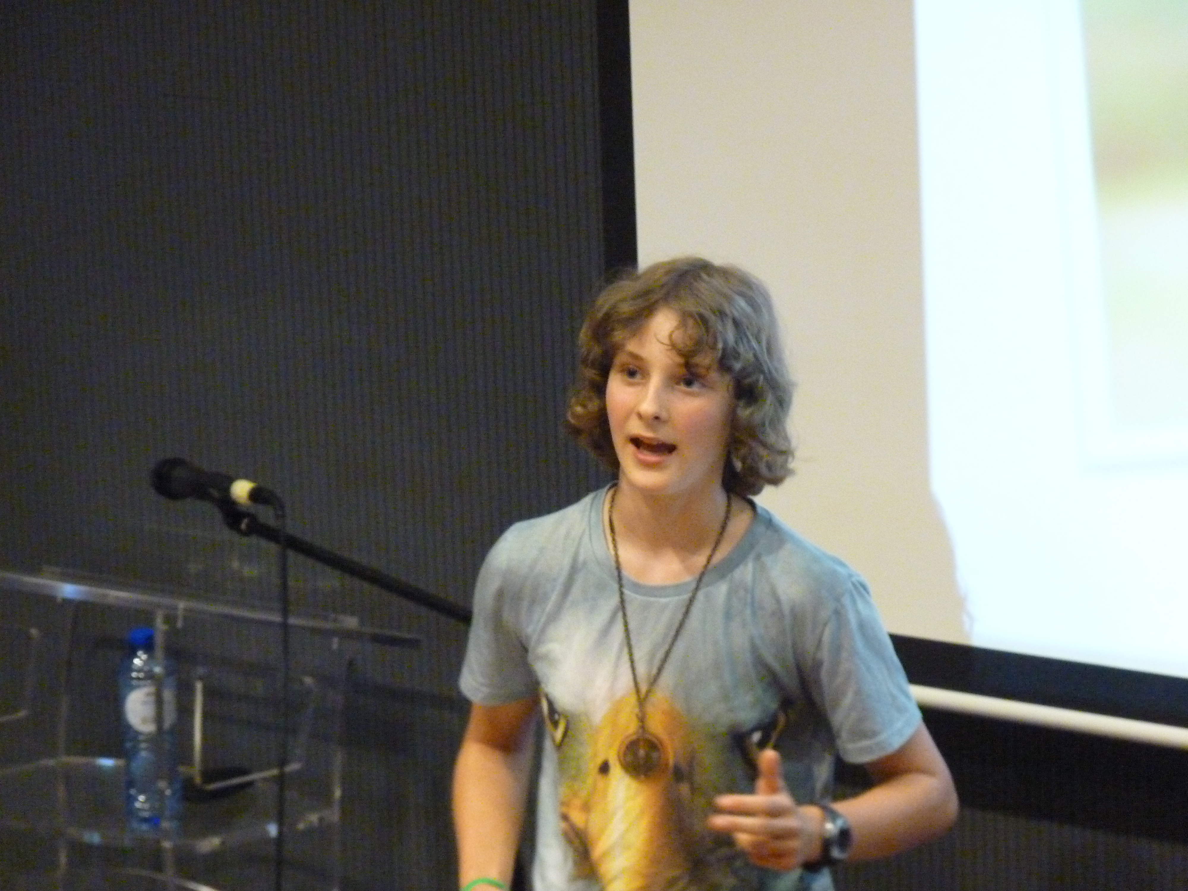 Iris op het podium. (Foto: aangeleverd)