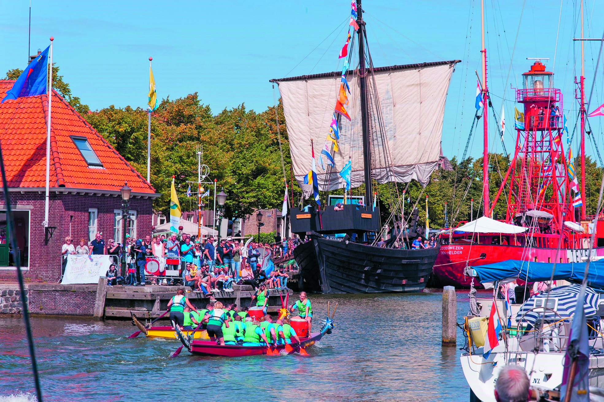 De Drakenbootraces zijn het hoogtepunt op zondag 12 augustus, tijdens de Medemblikker Waterweek. (Foto: RG-Fotografie