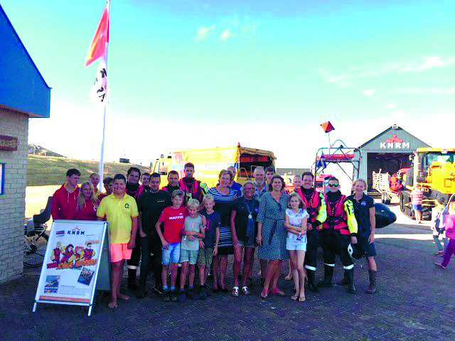 De leden van Reddingsbrigade Petten en het KNRM station gaan voor een gezamenlijke huisvesting in Petten. (Foto: gemeente Schagen)