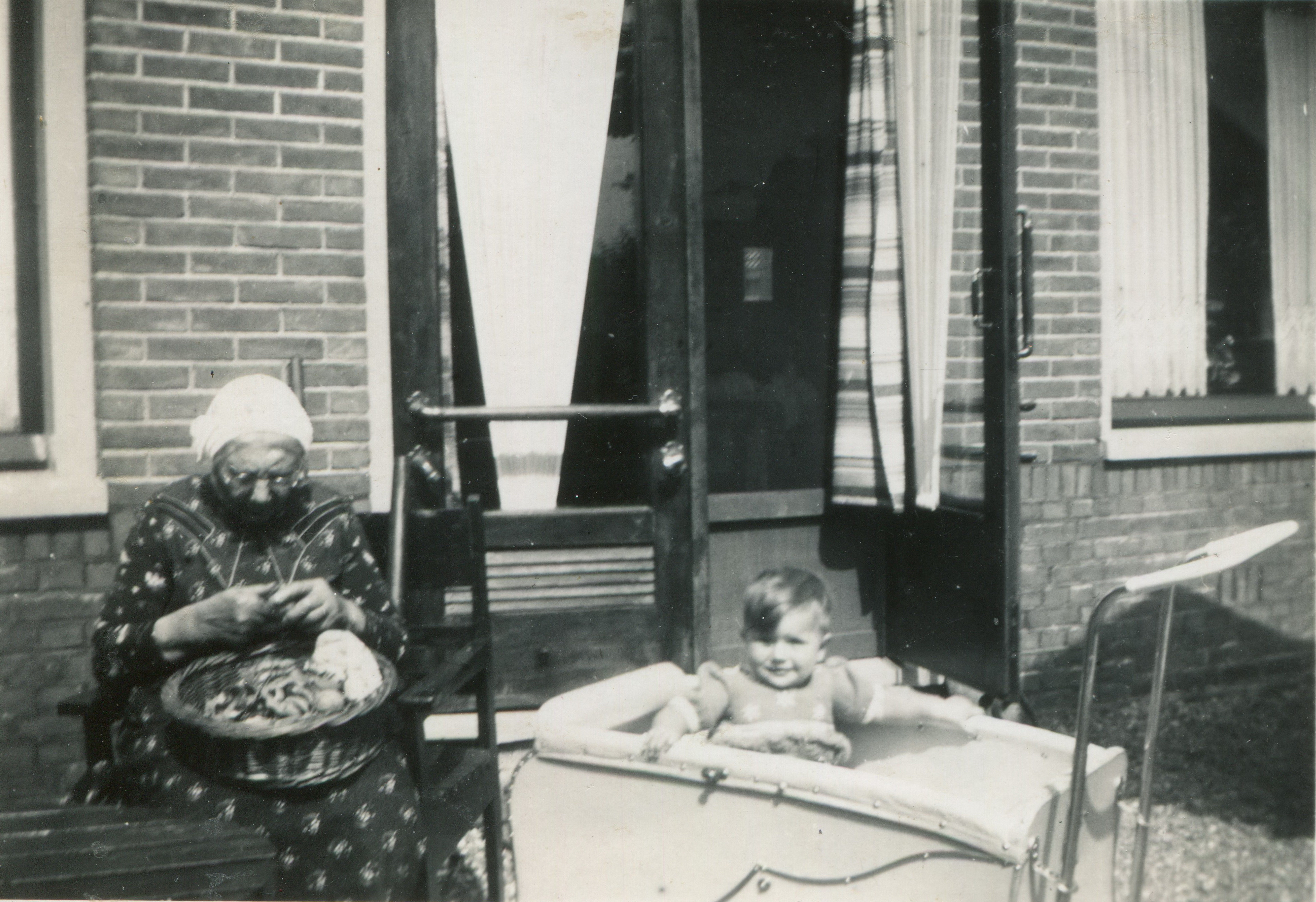 Weet u wie dit zijn? (Foto: OVL)