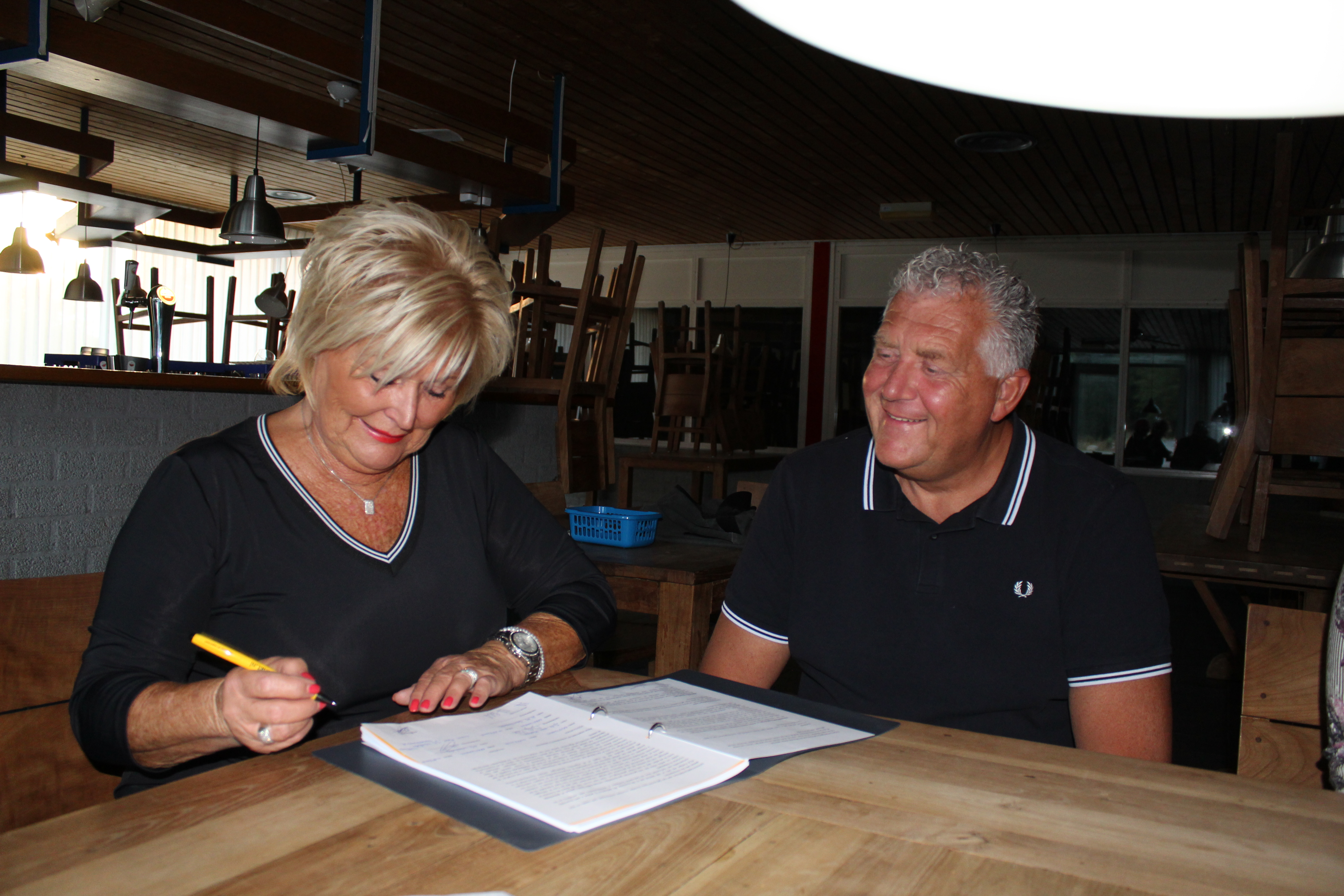 <p>Sporthal Oostzaan heeft nieuw beheerdersechtpaar</p>