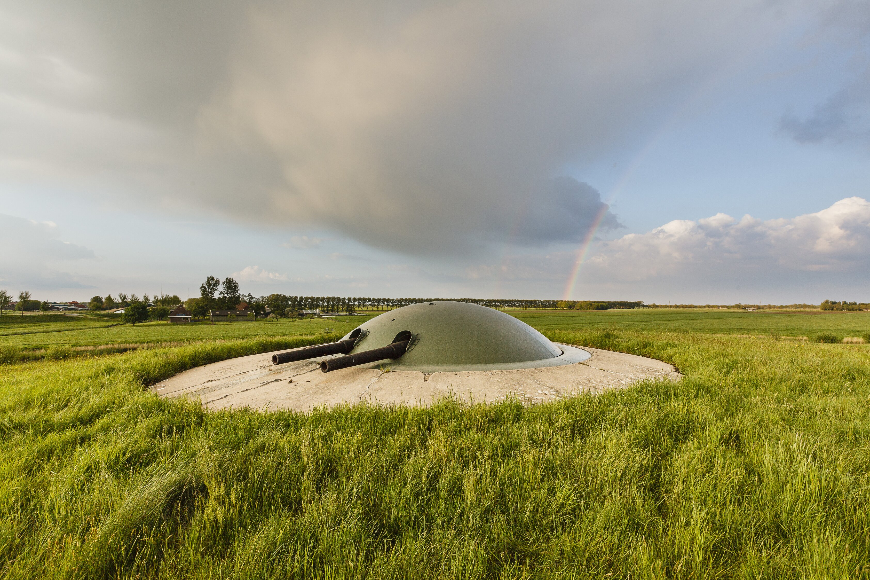 Klap op de vuurpijl is een bezoek aan de dubbelloops geschutskoepel, de enige in Nederland. (Foto: Natuurmonumenten)