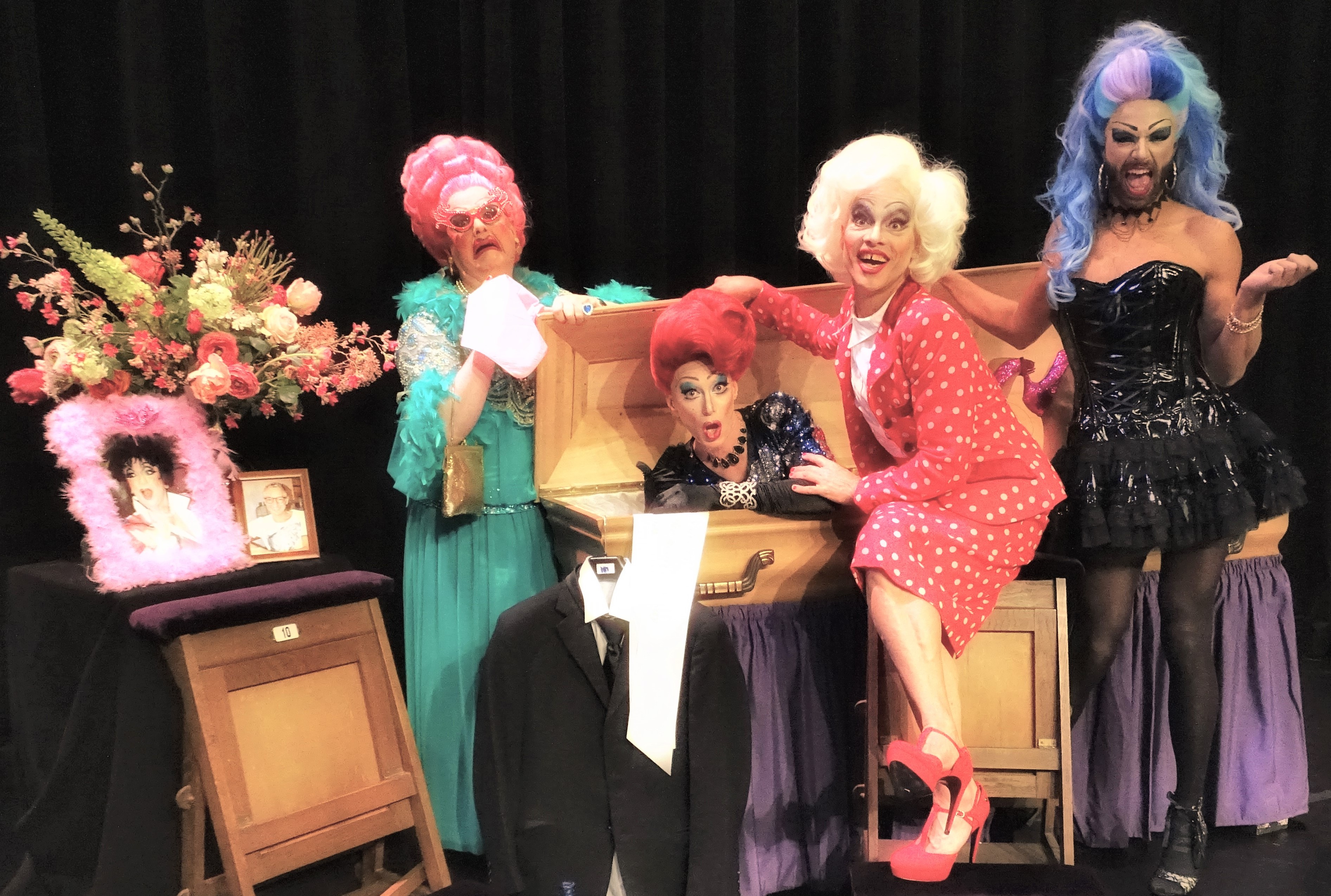 Een scene uit het aangrijpend verhaal ‘Four Drags and a Funeral’. (foto Arjan Boes Photography)