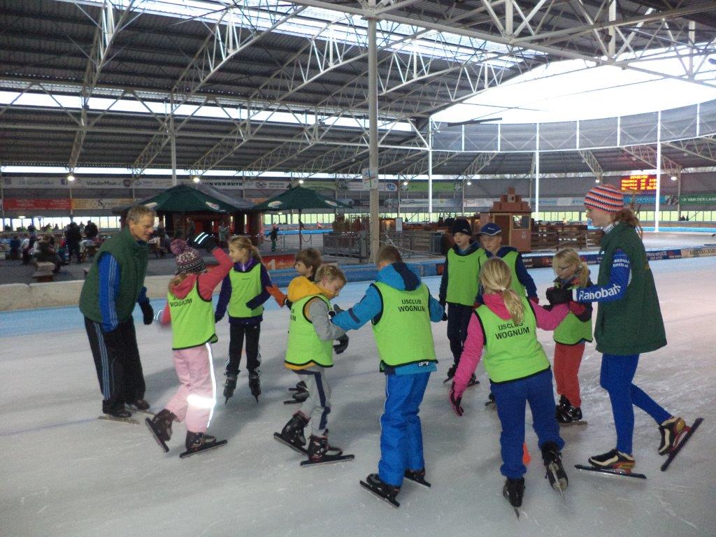 Goed leren schaatsen kan bij IJsclub Wognum. (Foto: aangeleverd)