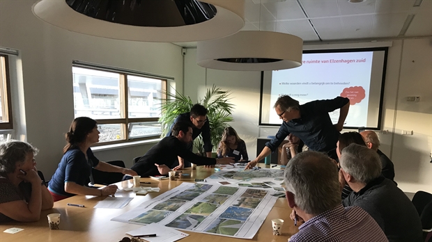 De gemeente Amsterdam nodigt Amsterdammers uit voor de tweede ontwerpbijeenkomst voor de inrichting van de openbare ruimte van Elzenhagen Zuid. (Foto: gemeente Amsterdam)