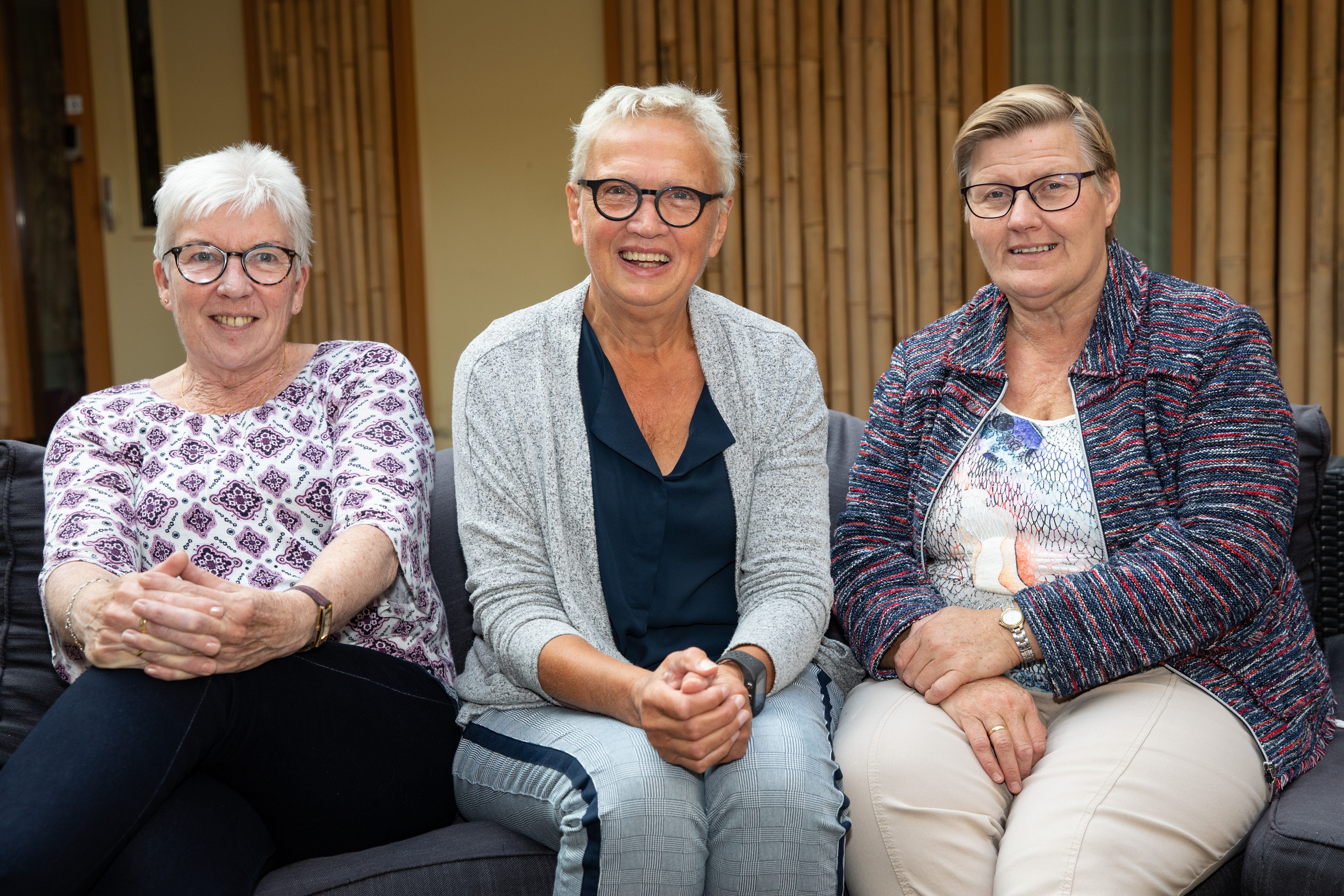 Margreet Bakker, Anneke Vermeulen en Janny Leurs van de Familieraad. (Foto: Vincent de Vries / RM)