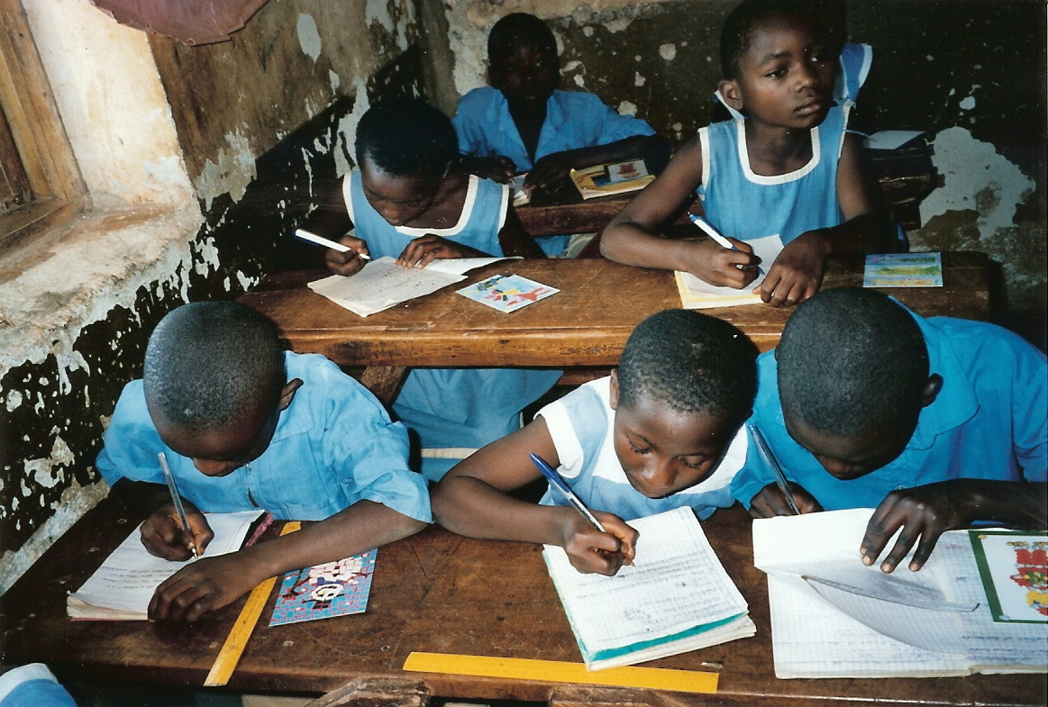 Deze keer gaat de opbrengst naar schoolgeld voor kansarme kinderen van de scholen die door Actie Kameroen zijn gerenoveerd tot moderne basisscholen. (Foto: Actie Kameroen Assendelft)