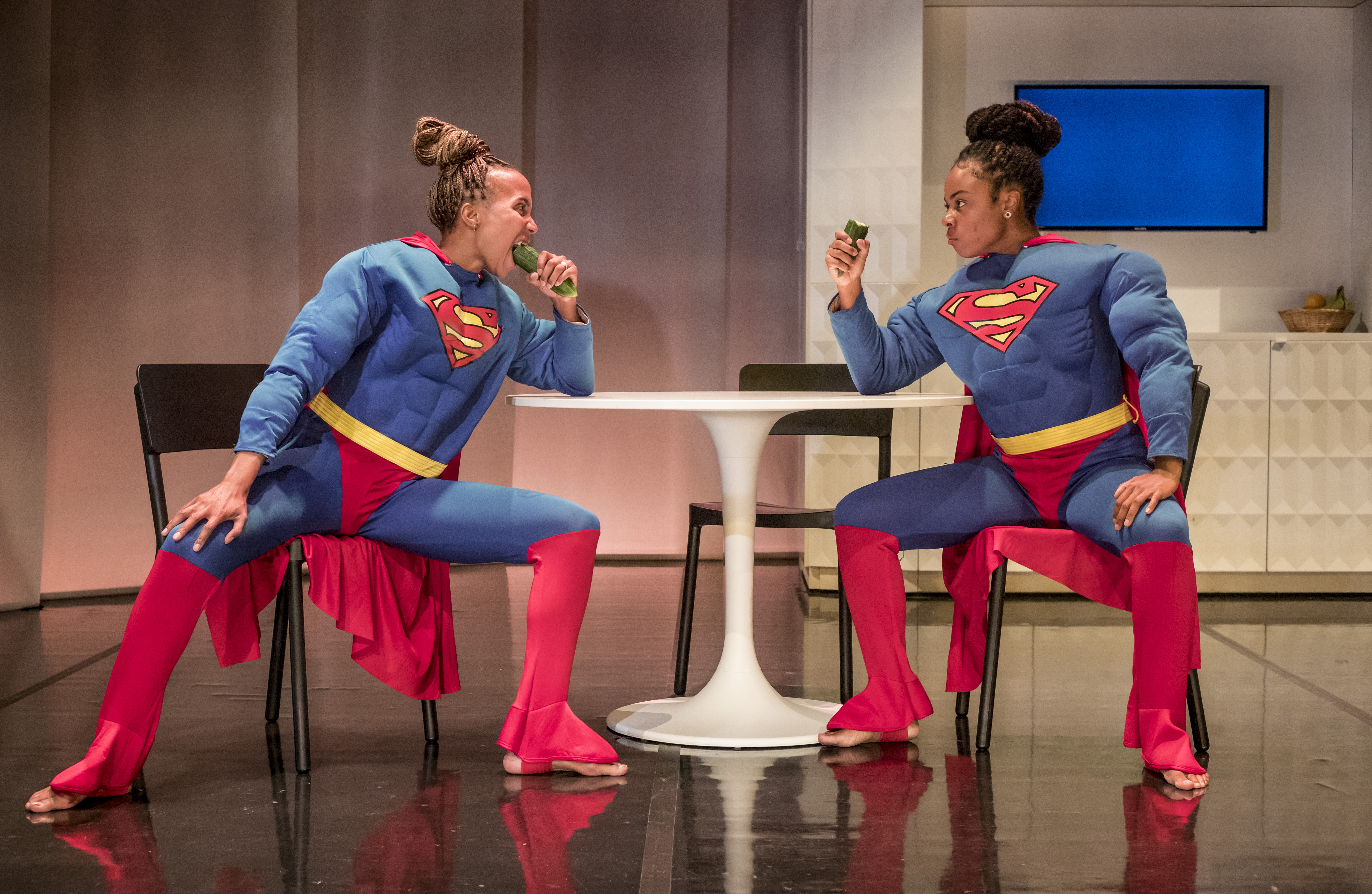 Dionne en Ritzah gaan op zoek naar evenwicht tussen mannelijkheid en vrouwelijkheid. (Foto: aangeleverd)