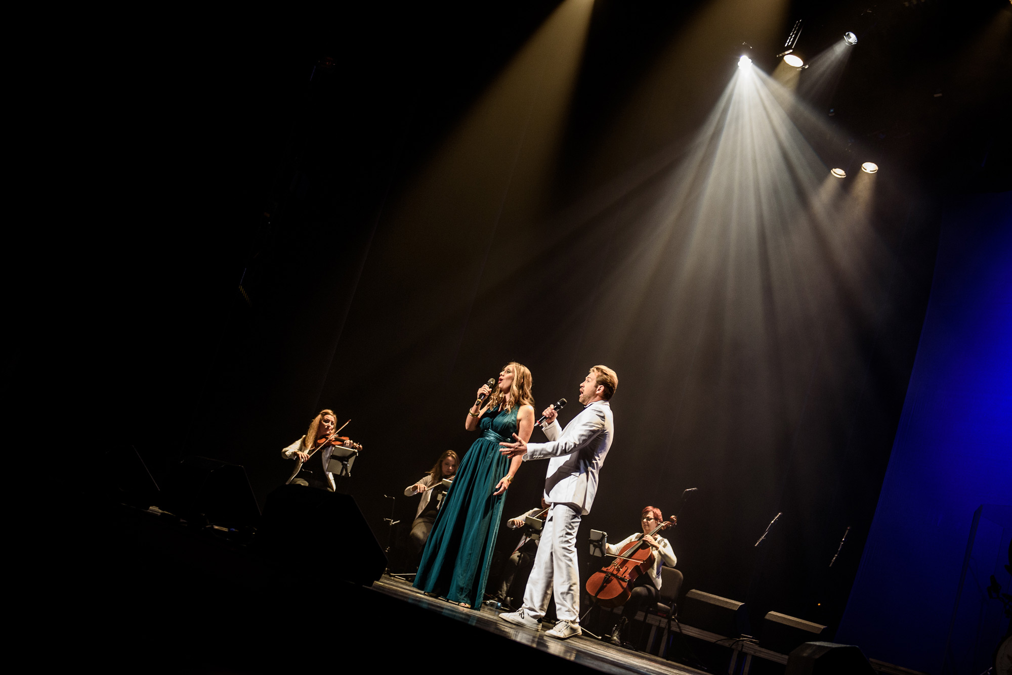 De voorstelling voert de bezoeker mee naar de hoogtijdagen van Queen. (Foto: Steven Tjoen)