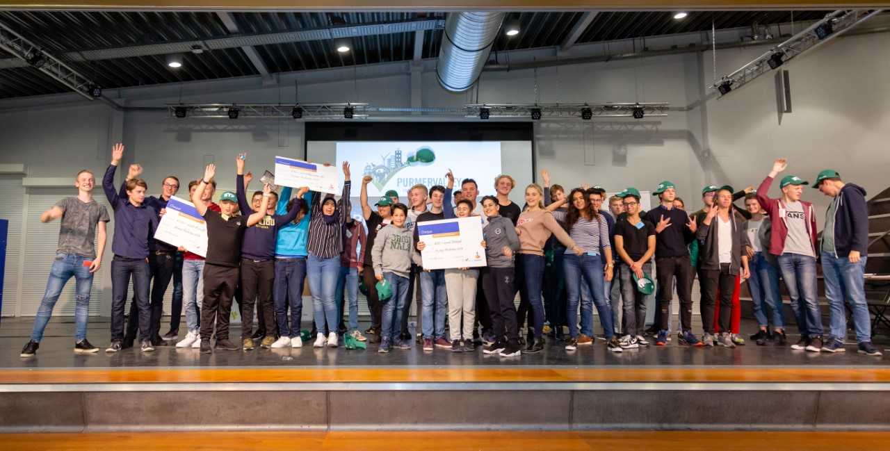 Alle deelnemers en begeleiding op de foto. (Foto: aangeleverd)