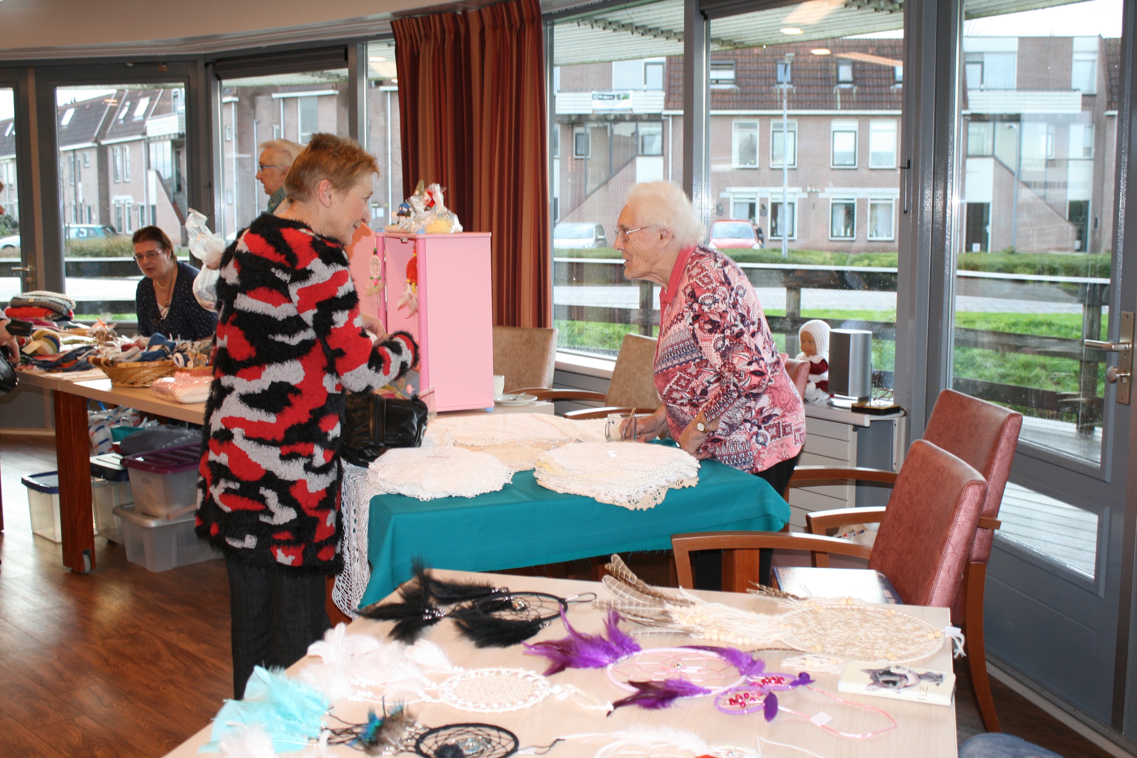 Kom een kijkje nemen wat voor leuke spulletjes er tijdens de najaarsmarkt in De Rozenstaete worden aangeboden. (Foto: aangeleverd)