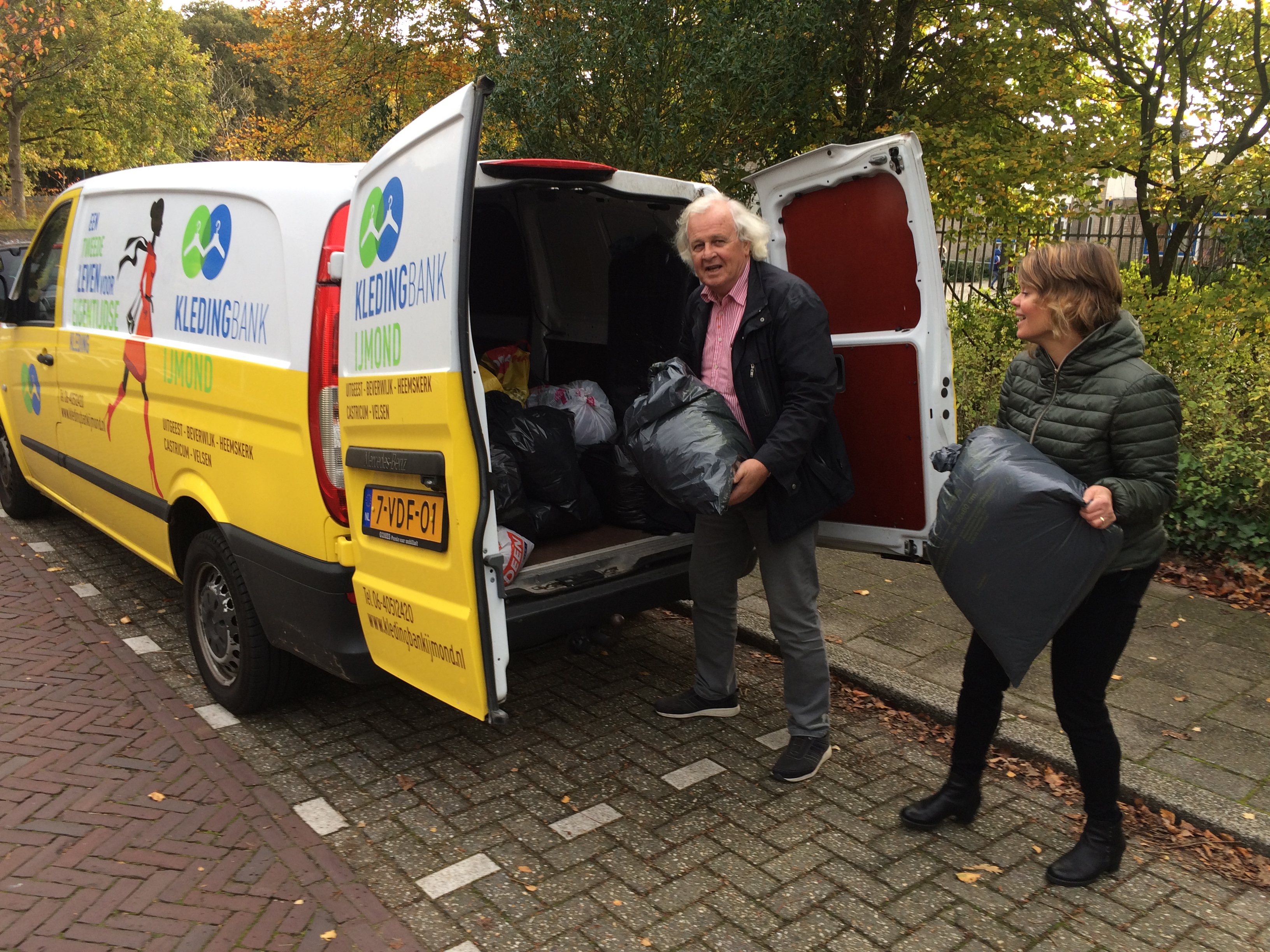 Welschap Kinderopvang zamelt in voor Kledingbank IJmond