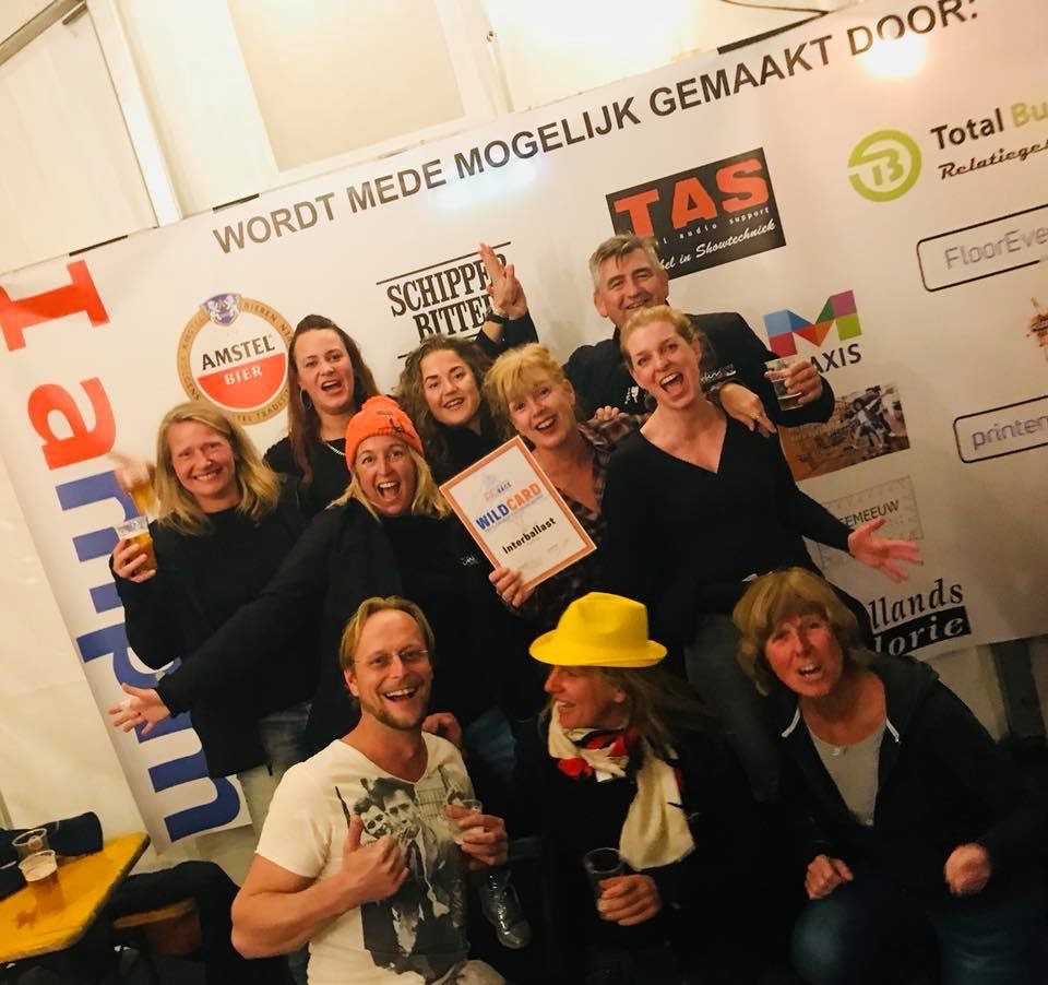 Team Interballast trots op wildcard voor Harlingen Terschelling roeirace. (Foto: Interballast)