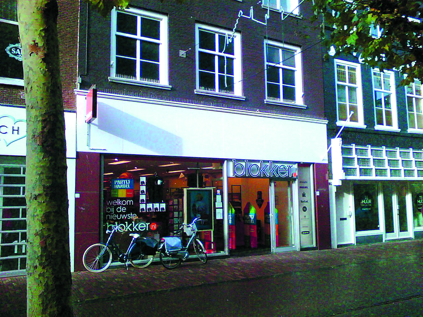 De Blokker in de Grote Houtstraat (Foto: Ad Timmers)