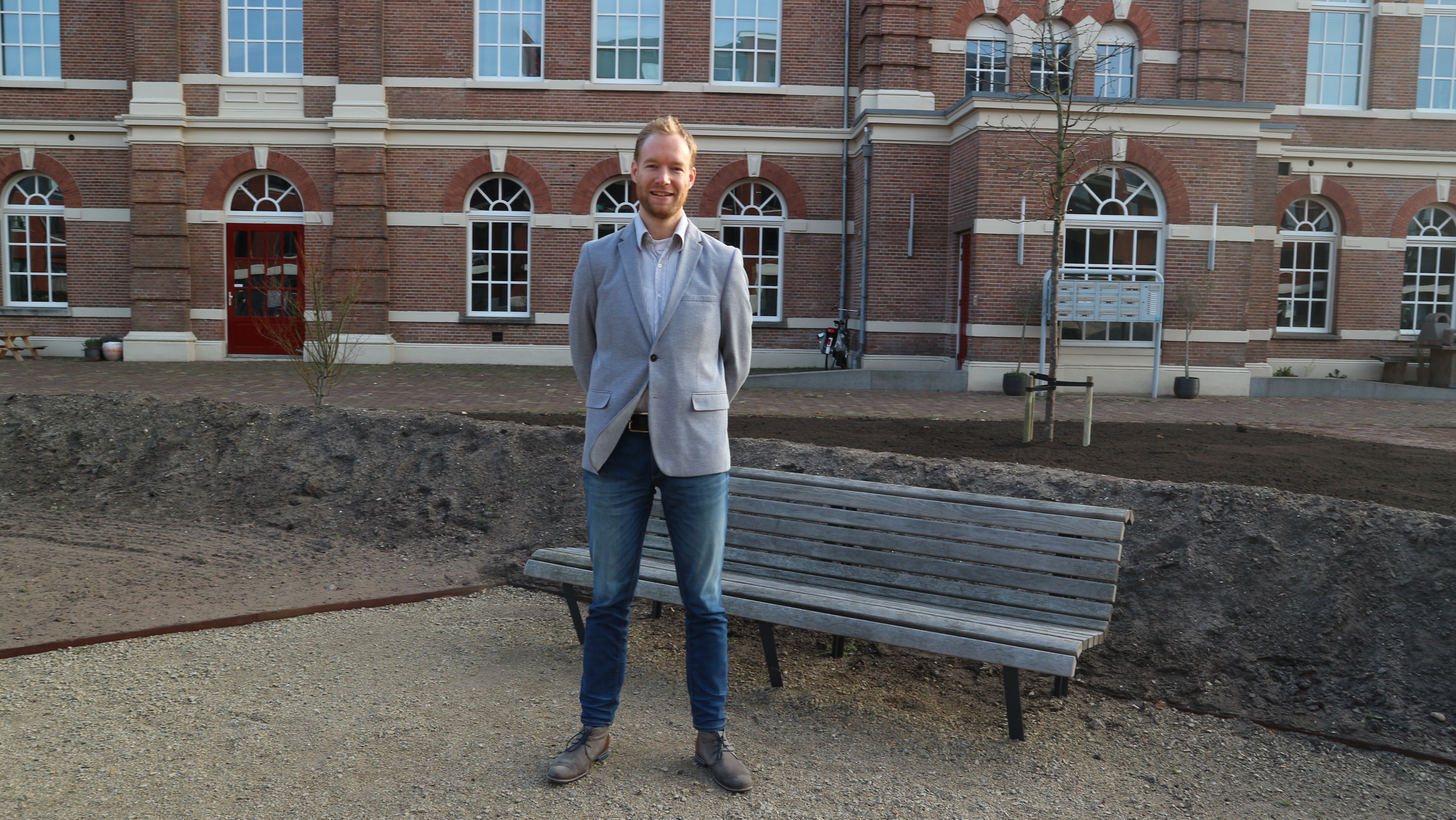 Maarten Wiedemeijer : 'Het is ontzettend moeilijk om in Haarlem aan een goede en betaalbare woning te komen' ( Foto: Christa Warmerdam)